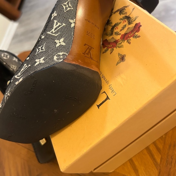 LOUIS VUITTON VINTAGE AUTHENTIC Size 6 36, MONOGRAM BLACK  RESOLED - Picture 3 of 12